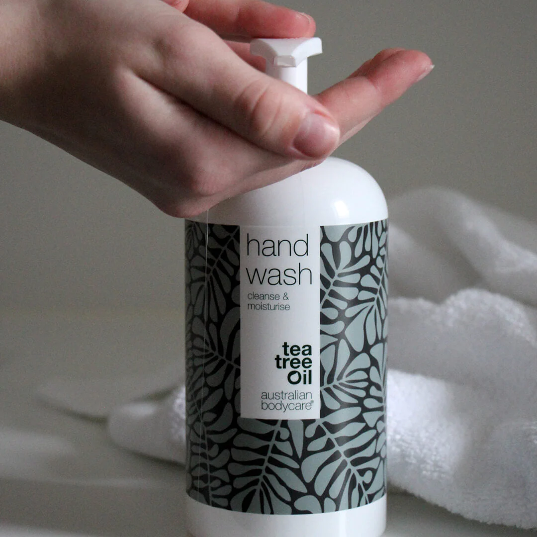 Gift for hostess — Don’t forget to bring a thoughtful gift for the hostess - Image 2